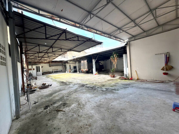 Bán Nhà Đẹp Mặt Tiền Đường Lê Hồng Phong - P. Phước Hải, TP. Nha Trang - Cơ Hội Vàng Cho Kinh Doanh - Hình ảnh 6