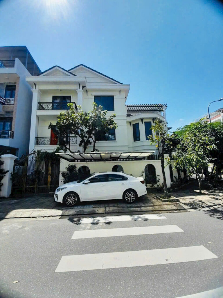 Bán Biệt Thự Lô Góc Hà Quang 2, Nha Trang -  Giá 15.5 Tỷ!