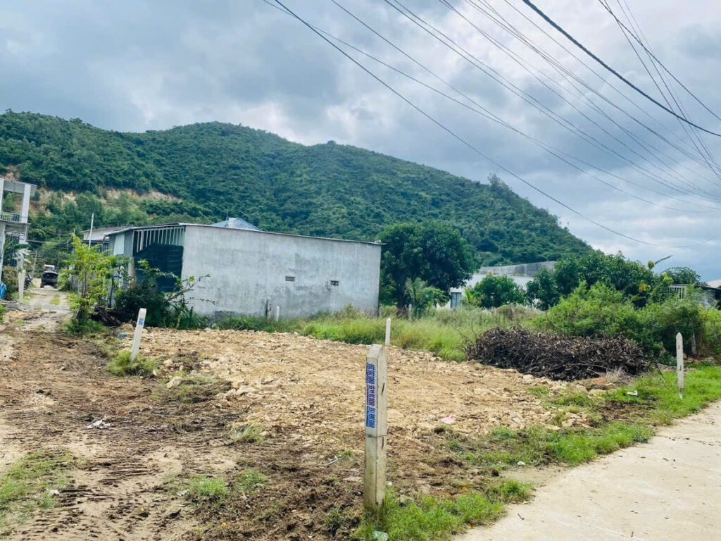 Bán Đất 2 Mặt Tiền Phước Đồng Nha Trang Giá 1,15 Tỷ