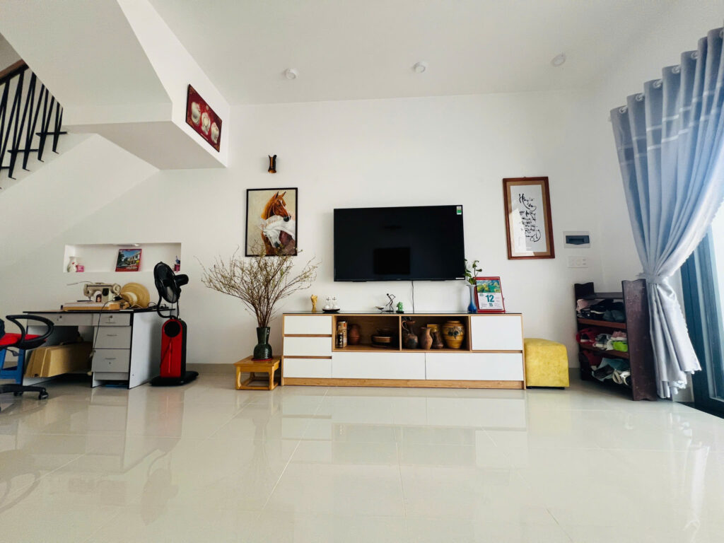 Bán Nhà 3 Tầng Mỹ Gia Gói 7 Giá 5,666 Tỷ 100m²