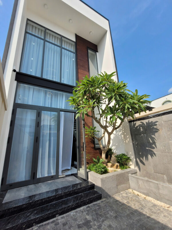 Bán Nhà Kèm Dãy Trọ Cao Cấp Tại Phú Nông, Vĩnh Ngọc (Nha Trang) - 235m², Full Nội Thất, Thu Nhập 9 Triệu/Tháng - Giá Chỉ 4.25 Tỷ