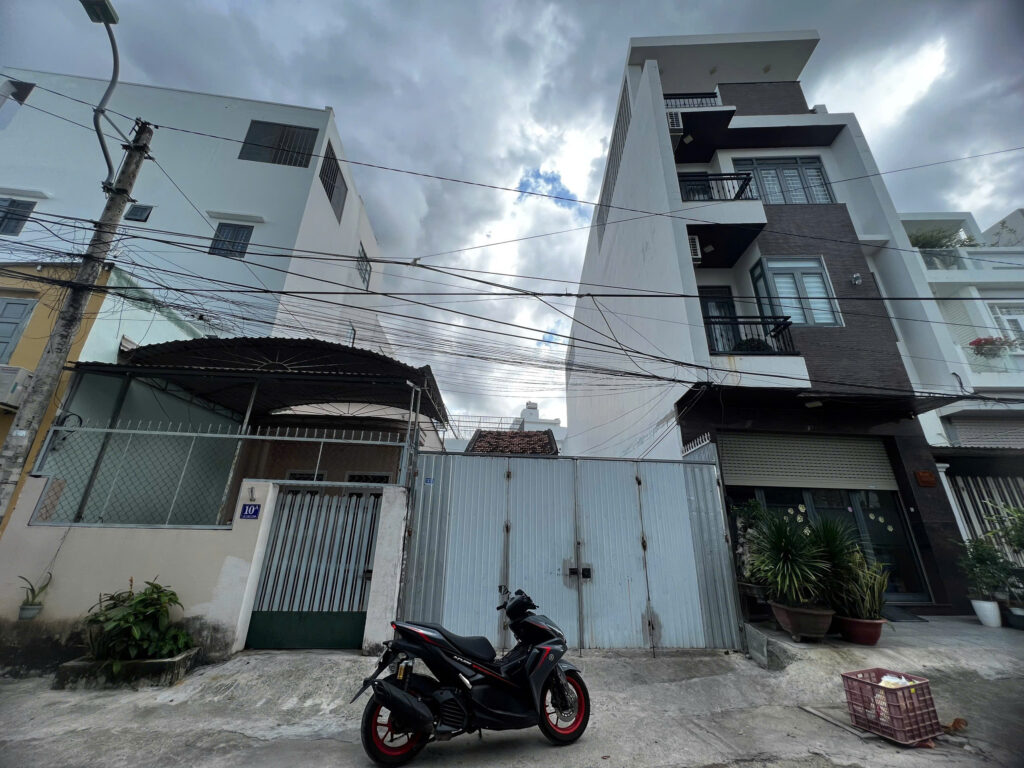 Bán Lô Đất Mặt Tiền Lê Văn Tám Phước Long – Trung Tâm Nam Nha Trang, 137m², Giá 7.5 Tỷ