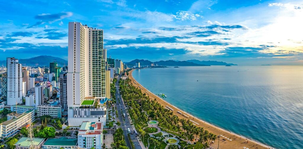 Bán Tòa Nhà Mặt Tiền Đoàn Trần Nghiệp, Nha Trang - 205m2 - Giá 15,5 tỷ