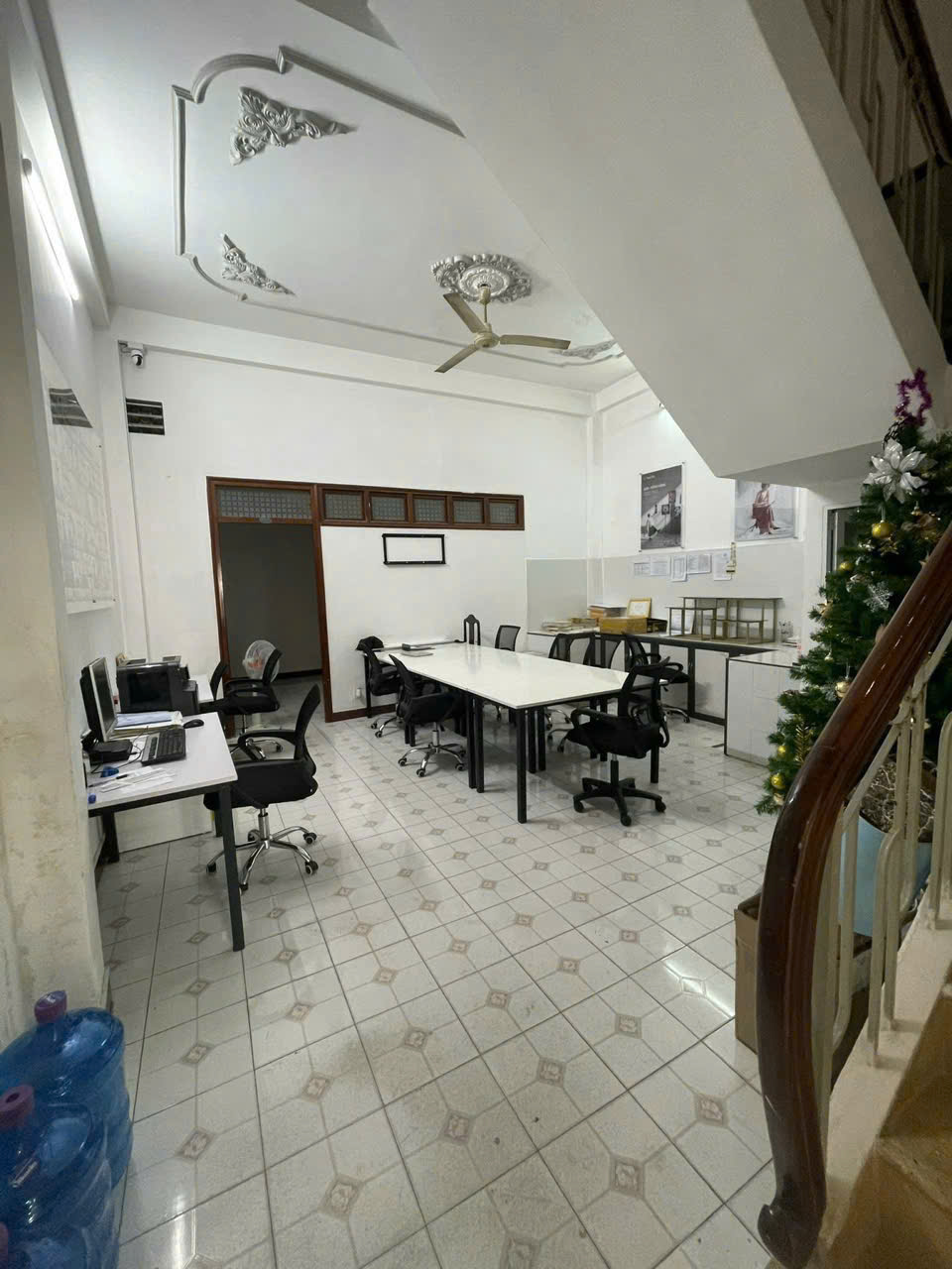 NHÀ MẶT TIỀN TRẦN NHẬT DUẬT - NHA TRANG - 100m2 - Giá 17 tỷ 500 Triệu - Hình ảnh 2