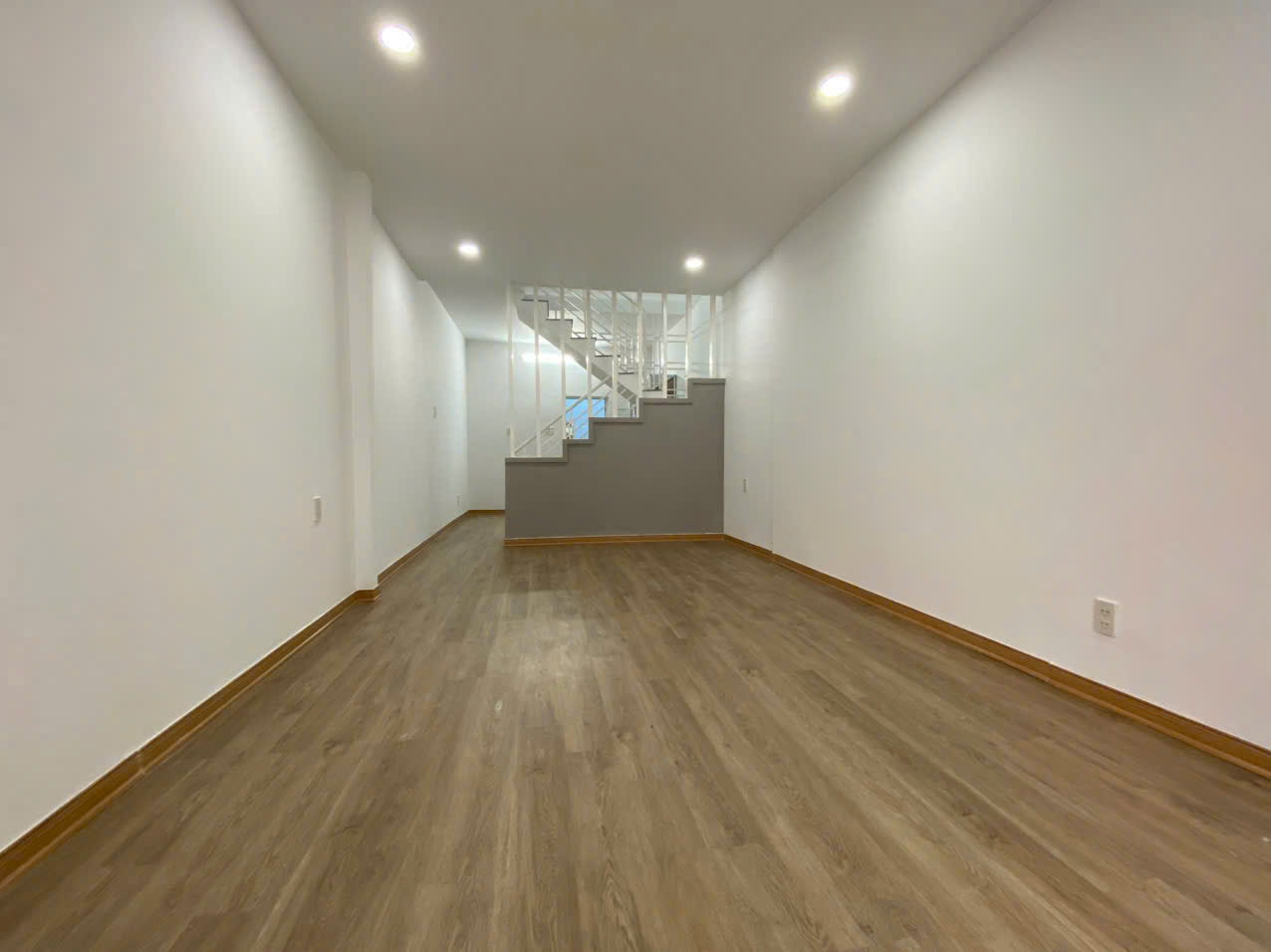 Bán Nhà Mặt Tiền Ngô Sĩ Liên Nha Trang - 43,5m2 - 7tỷ5 - Hình ảnh 4
