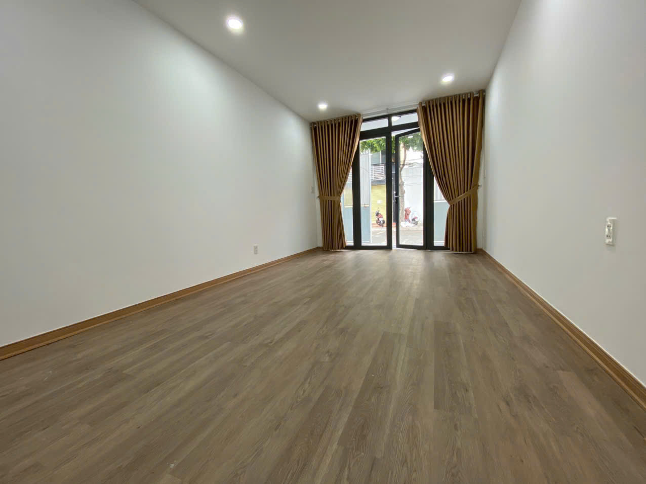 Bán Nhà Mặt Tiền Ngô Sĩ Liên Nha Trang - 43,5m2 - 7tỷ5 - Hình ảnh 3