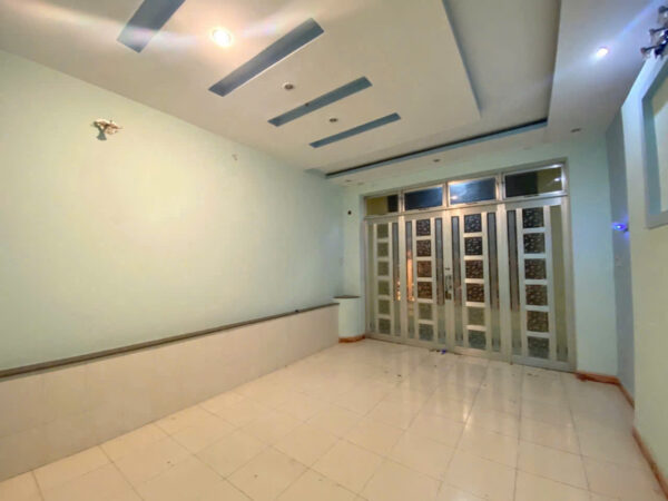 BÁN NHÀ MẶT TIỀN 3 TẦNG ĐƯỜNG LẠC LONG QUÂN – NHA TRANG - 43M2 - 6 tỷ 910 Triệu - Hình ảnh 5