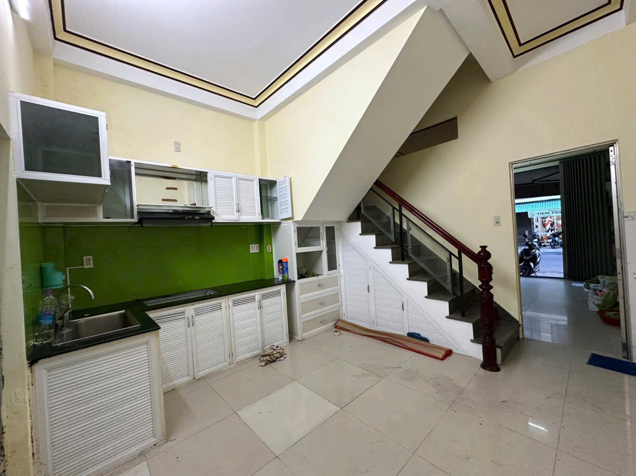 BÁN NHÀ MẶT TIỀN 3 TẦNG ĐƯỜNG LẠC LONG QUÂN – NHA TRANG - 43M2 - 6 tỷ 910 Triệu - Hình ảnh 4