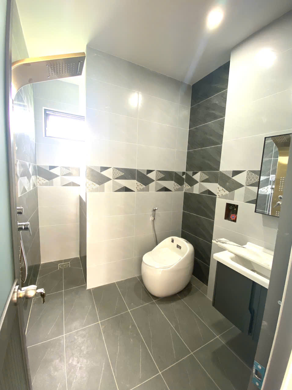 BÁN NHÀ 1 TRỆT 1 LẦU TẠI DIÊN KHÁNH, KHÁNH HÒA – 64M2 – Giá 2tỷ490 - Hình ảnh 5