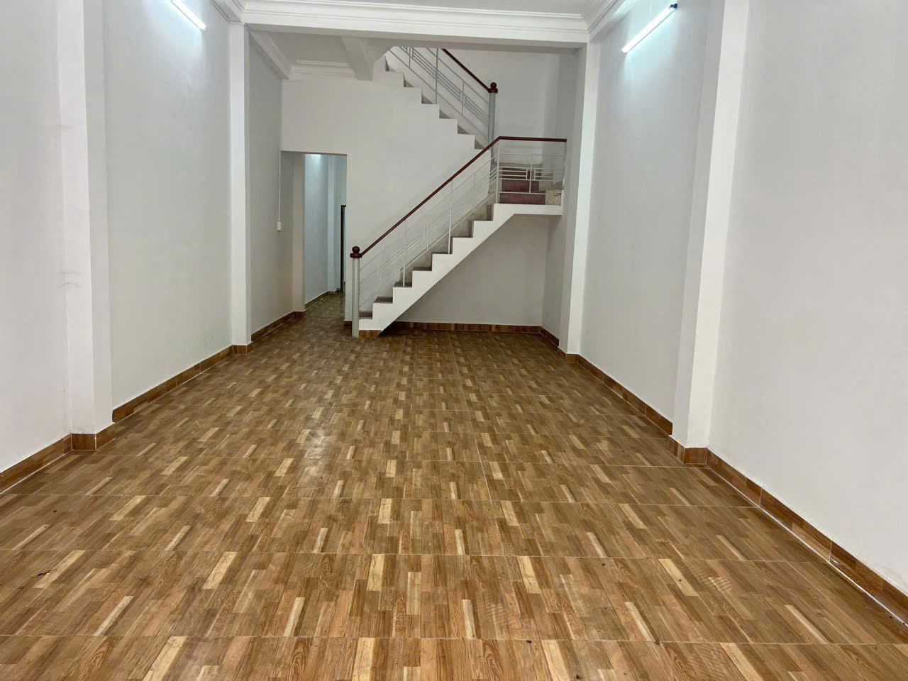Bán Nhà Phố Nguyễn Đình Chiểu, Phường Bắc Nha Trang - Giá 120 triệu/m2 - Hình ảnh 3