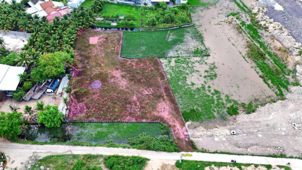 Bán Đất TMDV 1800m2 - Tây Nha Trang (Vĩnh Trung cũ) - Giá 11 Triệu/m2 - Hình ảnh 1