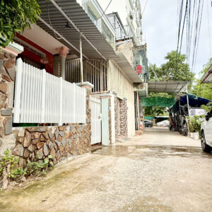 Bán Nhà Phố 100m² Đường Ô Tô 272 Lê Hồng Phong - 100m2 - Giá 5 tỷ 700 triệu - Hình ảnh 2