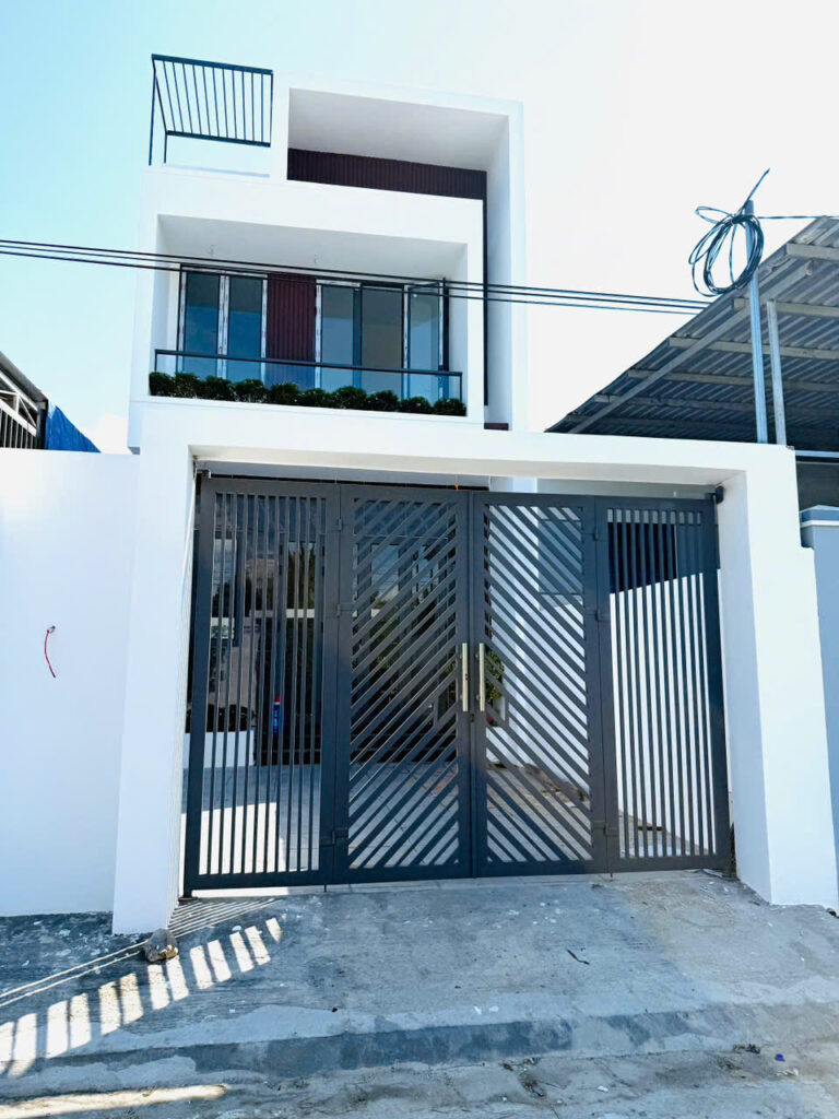 Bán Nhà Mặt Tiền Trung Tâm Diên Điền, Khánh Hoà - Giá bán 2 tỷ 139 triệu - 90m2