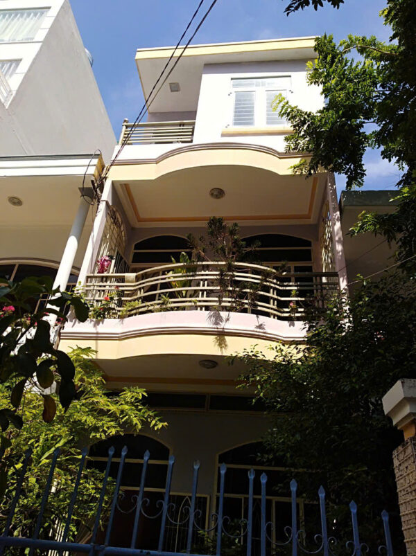 BÁN NHÀ PHỐ TÂY 3 TẦNG - TRUNG TÂM NHA TRANG - 105,6m² - Giá 15 tỷ - Hình ảnh 1