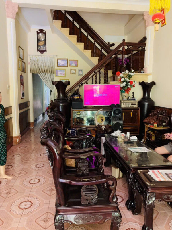 BÁN NHÀ PHỐ TÂY 3 TẦNG - TRUNG TÂM NHA TRANG - 105,6m² - Giá 15 tỷ - Hình ảnh 2