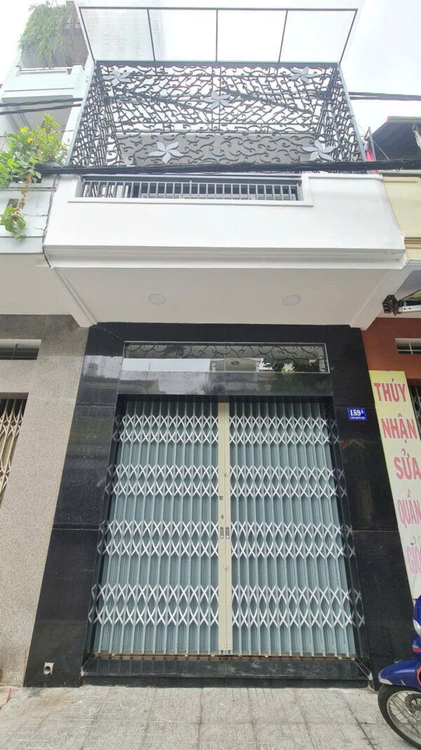 Bán Nhà Phố 2 Tầng Mặt Tiền Trần Nguyên Hãn - 47m2 - Giá 7,2 Tỷ - Hình ảnh 1