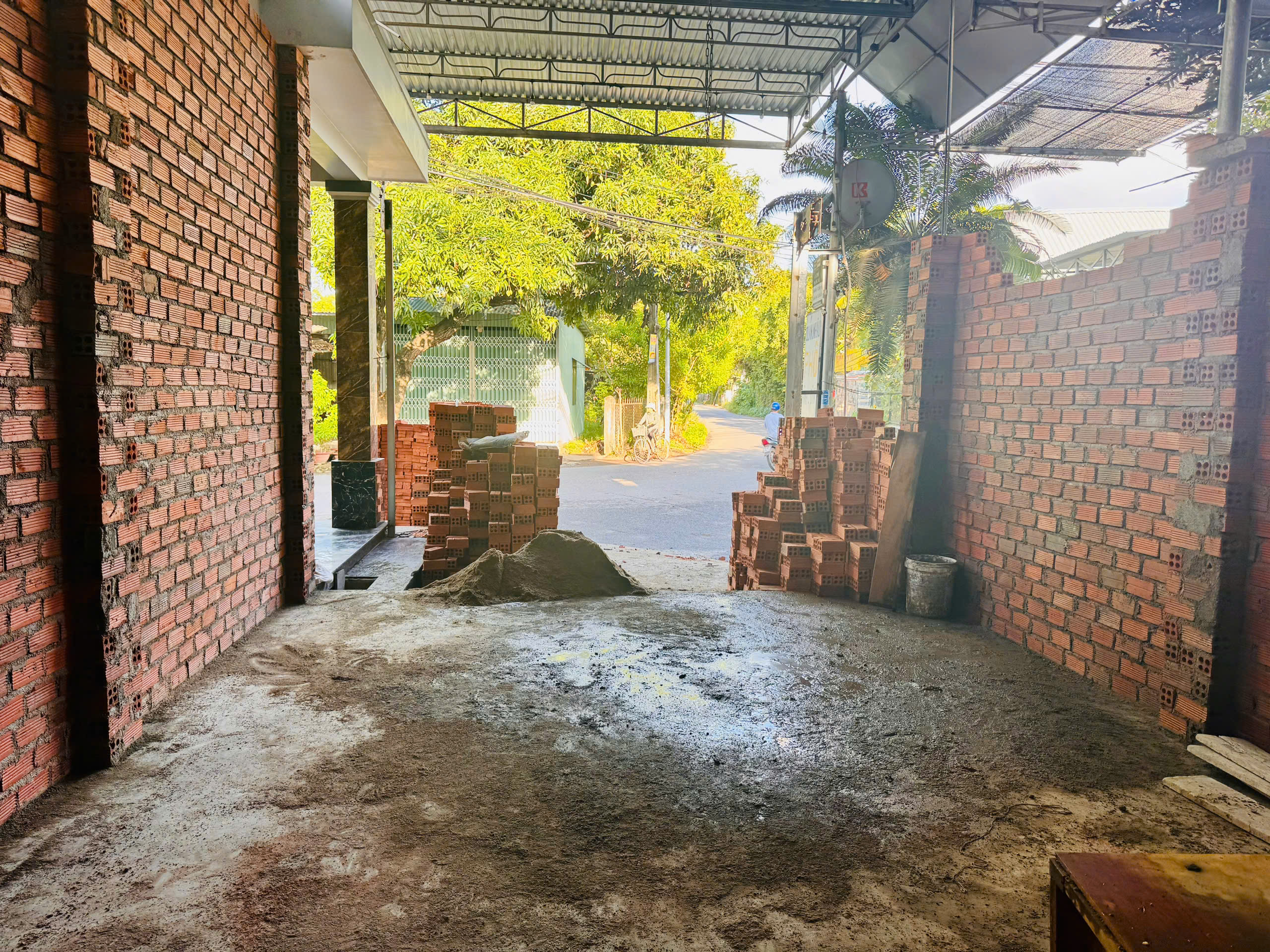 BÁN NHÀ KINH DOANH MẶT TIỀN HL45 DIÊN PHÚ, DIÊN KHÁNH - Giá 1 tỷ 999 - Hình ảnh 3