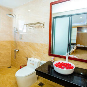 Bán Khách sạn 2 sao góc 2 mặt tiền, 18 phòng, chỉ 250m biển - Pháp lý chuẩn, đang kinh doanh tốt! - Hình ảnh 6