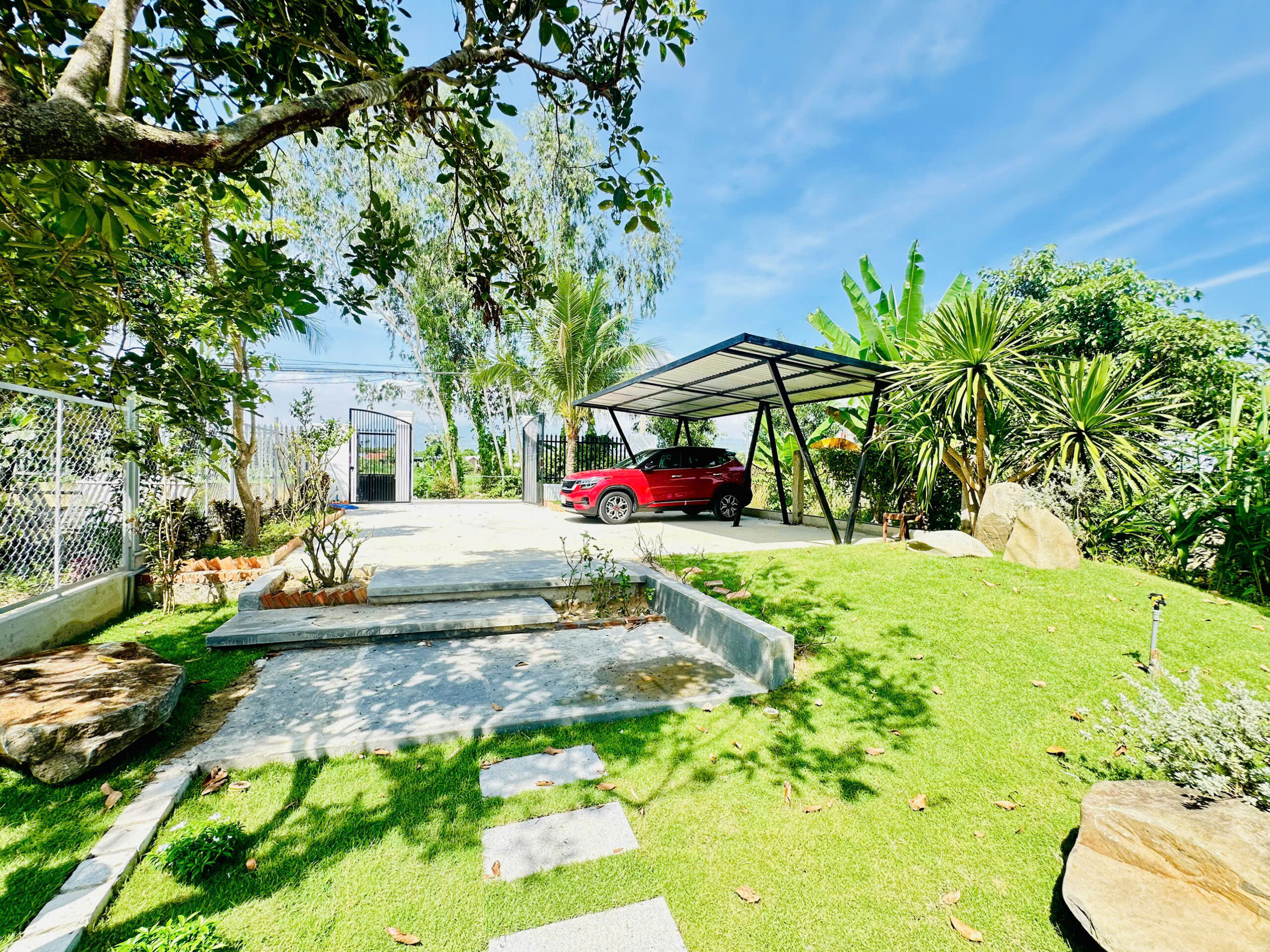 Bán Farm Mặt Tiền Thành Hồ - Diên Phước (486m2, 200m2 Thổ Cư) - Giá Bán 3,1 tỷ - Hình ảnh 1