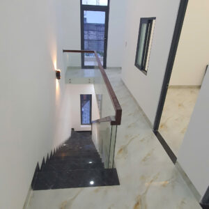 Bán Nhà Phố 2 Tầng Sang Trọng - Giá 1 Tỷ 950 - Suối Hiệp Gần Nha Trang - Đường 8M Thông - Hình ảnh 9