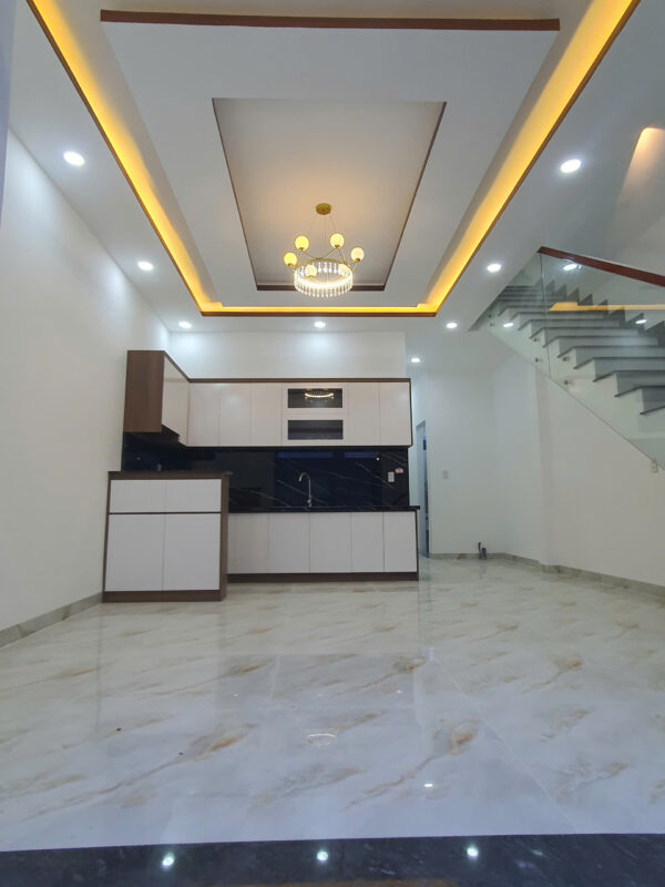 Bán Nhà Phố 2 Tầng Sang Trọng - Giá 1 Tỷ 950 - Suối Hiệp Gần Nha Trang - Đường 8M Thông - Hình ảnh 5