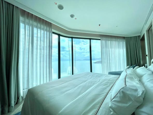 570100028_122161421528781747_2526061419610529716_n