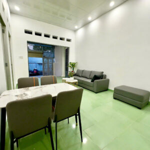 Bán Nhà Đẹp Gần Biển Phạm Văn Đồng Nha Trang - Sân Ô Tô Rộng Rãi - 4,3 tỷ - Hình ảnh 8