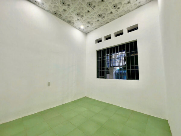 Bán Nhà Đẹp Gần Biển Phạm Văn Đồng Nha Trang - Sân Ô Tô Rộng Rãi - 4,3 tỷ - Hình ảnh 7