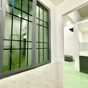 Bán Nhà Đẹp Gần Biển Phạm Văn Đồng Nha Trang - Sân Ô Tô Rộng Rãi - 4,3 tỷ - Hình ảnh 4