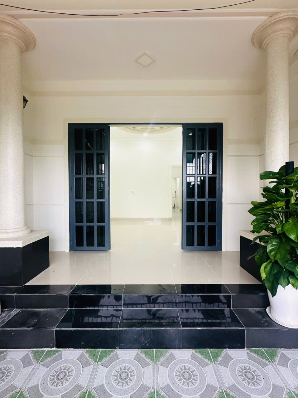 Bán Nhà Vĩnh Điềm Trung - Đường Ô Tô - Giá 3 Tỷ 250 triệu - Hình ảnh 2