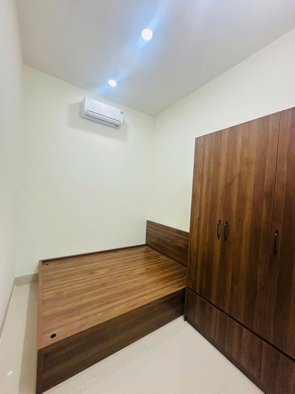 Bán Nhà Vĩnh Điềm Trung - Đường Ô Tô - Giá 3 Tỷ 250 triệu - Hình ảnh 7