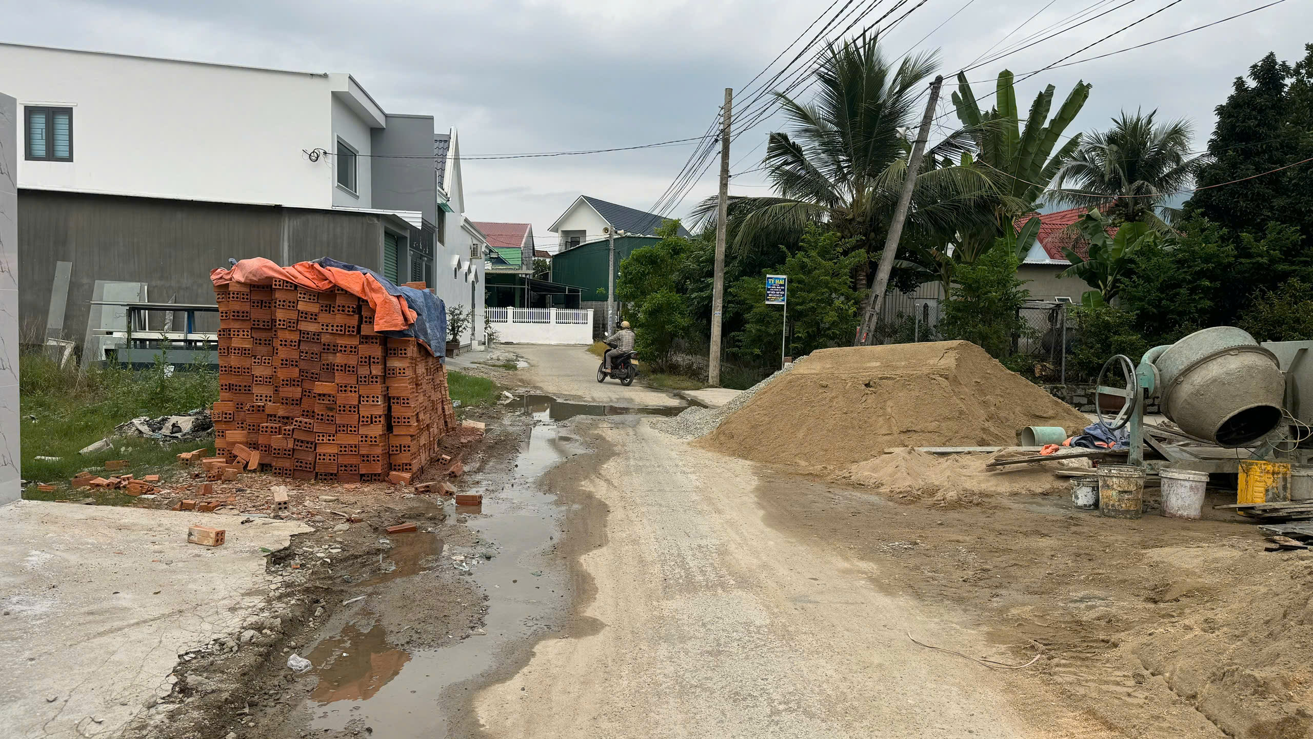 Bán Nhà Mới Xây 2 Tầng + Tum Hiện Đại, Suối Hiệp - Diên Khánh (Giá 2.55 Tỷ) - Hình ảnh 5