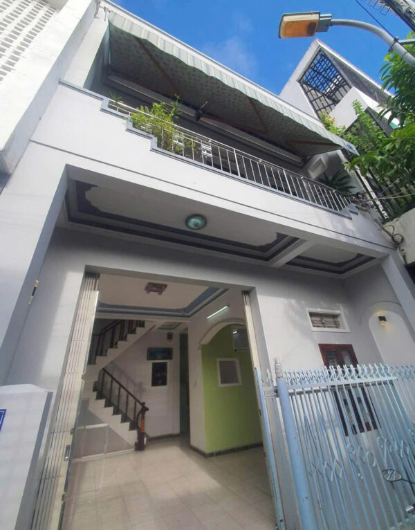 Bán Nhà 2 Tầng Kiên Cố, Vị Trí Đẹp Phước Long, Nam Nha Trang - Giá 3 Tỷ 800 Triệu