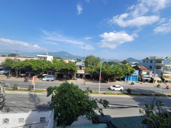 Bán Nhà Mặt Tiền Đường 23/10, Vĩnh Thạnh, Nha Trang - Giá Bán 6 Tỷ 550 Triệu - Vị Trí Kinh Doanh Đắc Địa