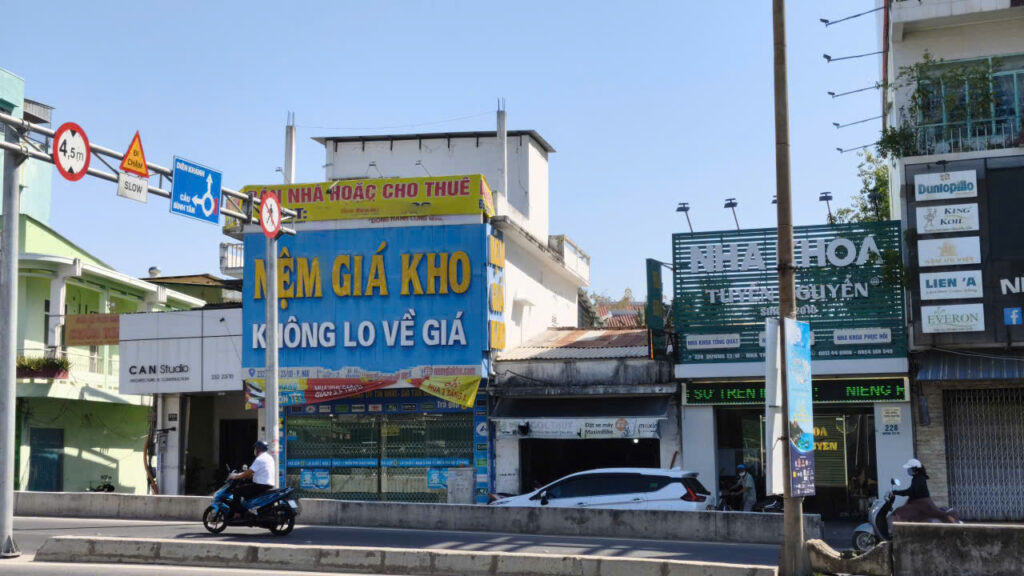 Bán Nhà Mặt Tiền Đường 23/10 Nha Trang - 9 tỷ - Vị Trí Kinh Doanh Đắc Địa