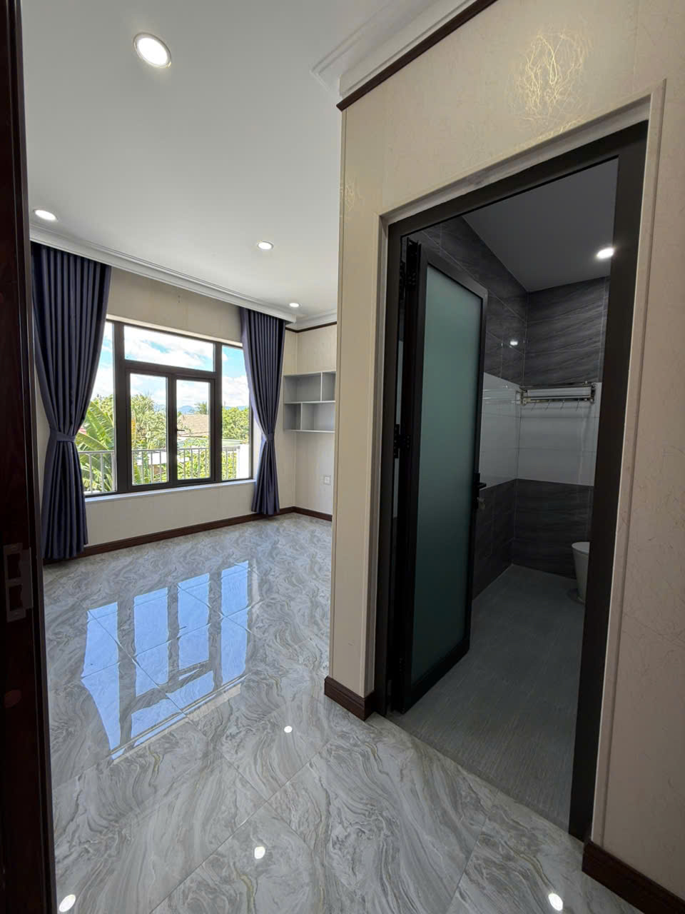 Bán Nhà 3 Lầu Mê Đúc Mặt Tiền Trần Bình Trọng, Diên Khánh - Full Nội Thất - Ảnh 7
