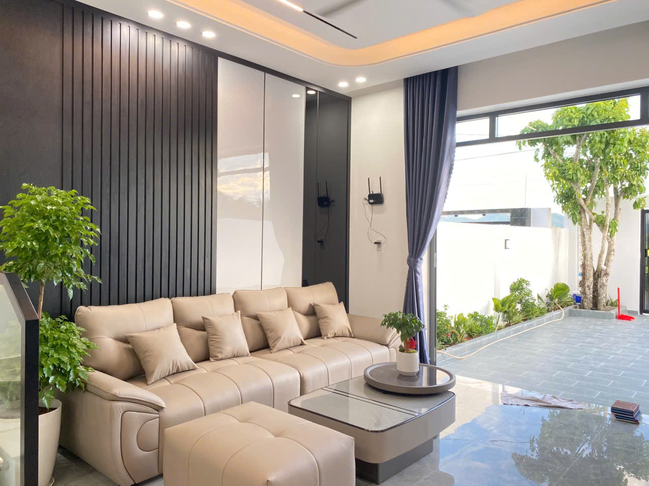 Bán Nhà 3 Tầng Cao Cấp Tại Diên Khánh: Full Nội Thất, Sân Vườn Rộng - Ảnh 16